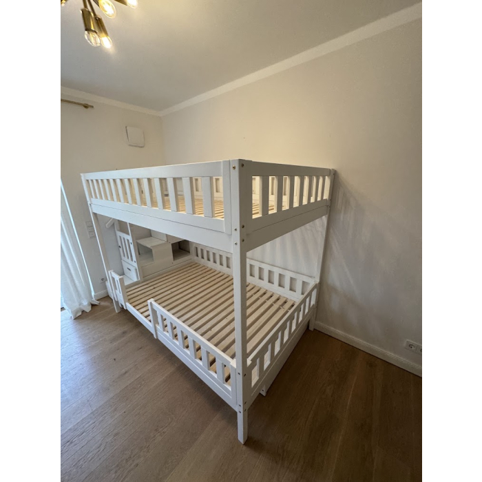 Hochwertiges Kinderbett mit Treppe München